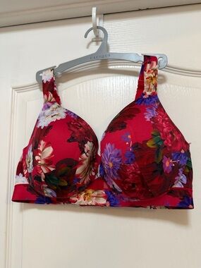 Lane Bryant Cacique Comfort Bliss full coverage bra size 38D has underwire